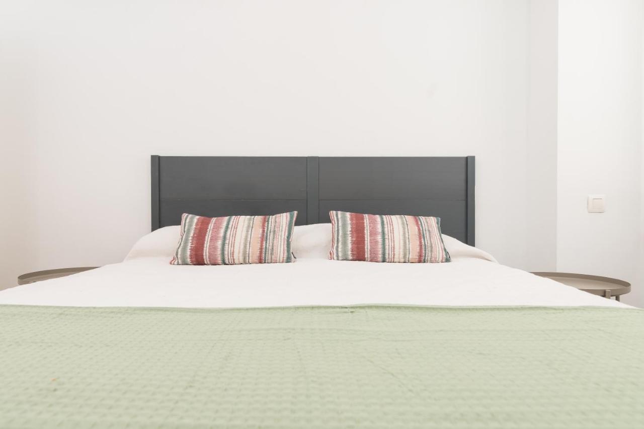 Precioso Apartamento Con Habitacion Separada En Centro Historico De Málaga Extérieur photo