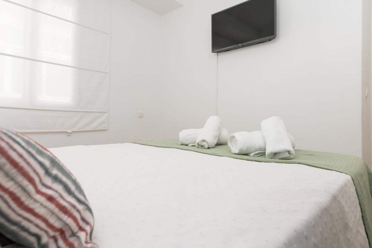 Precioso Apartamento Con Habitacion Separada En Centro Historico De Málaga Extérieur photo